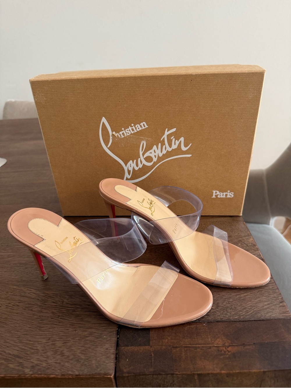 CHRISTIAN LOUBOUTIN
85mm Just Nothing Clear Slide Sandals
Size 38
